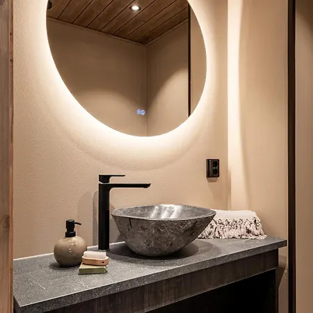 Draivi A By Hilla - 3br And Alcove